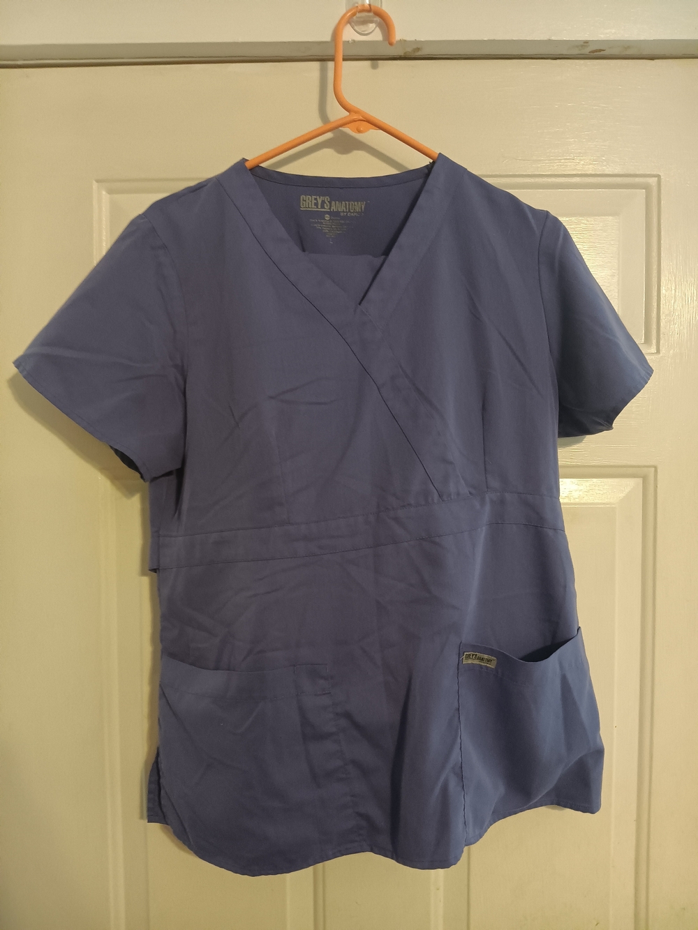 Grey's Anatomy V-Neck Scrub Top in Periwinkle Blue